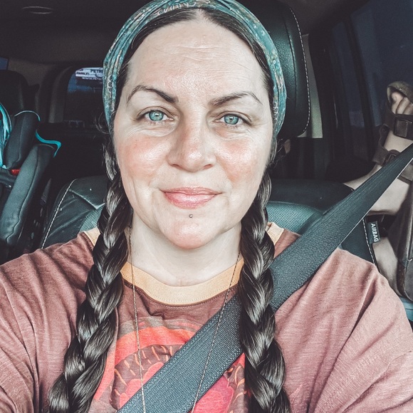 Meet your Posher, Laura - Picture 8 of 8